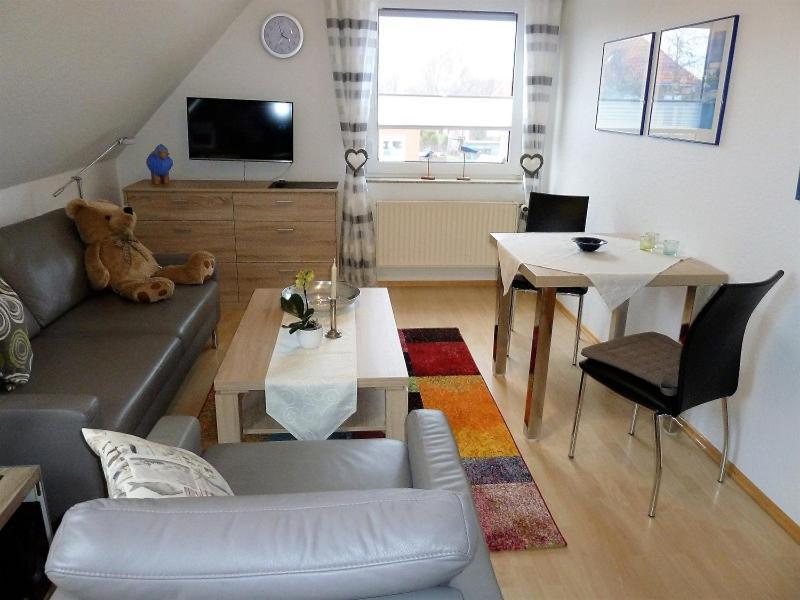 Apartamento Kolks Huus Seglerweg Neuharlingersiel Exterior foto