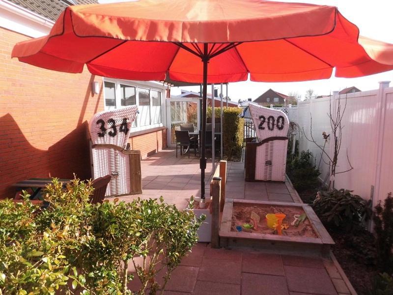 Apartamento Kolks Huus Seglerweg Neuharlingersiel Exterior foto
